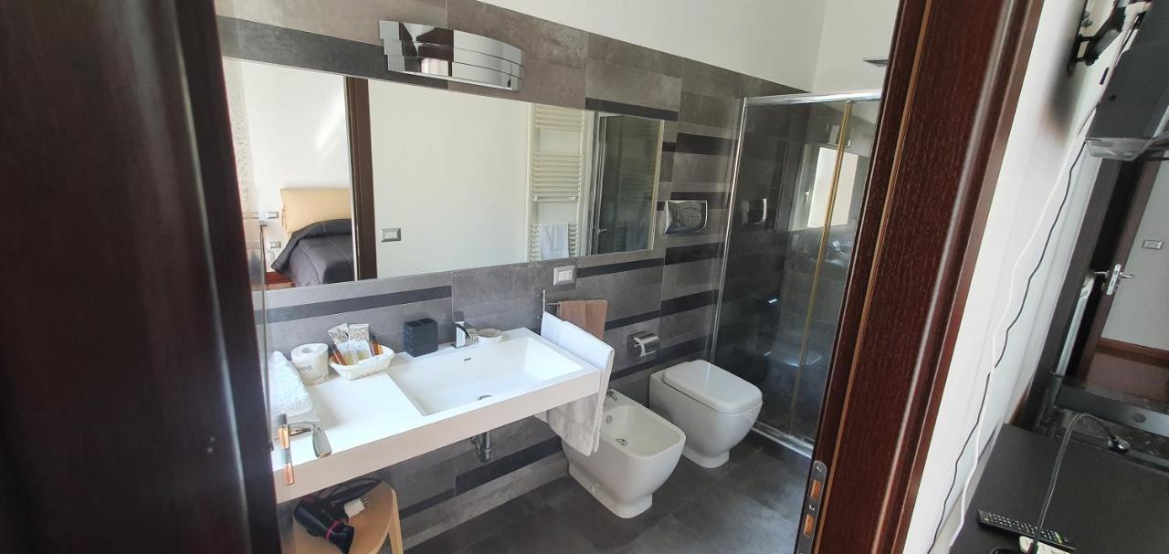 Lindos Bed & Breakfast Gela Exterior photo